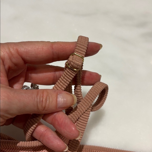 Beach Riot Eva Bikini - Picture 7 of 8